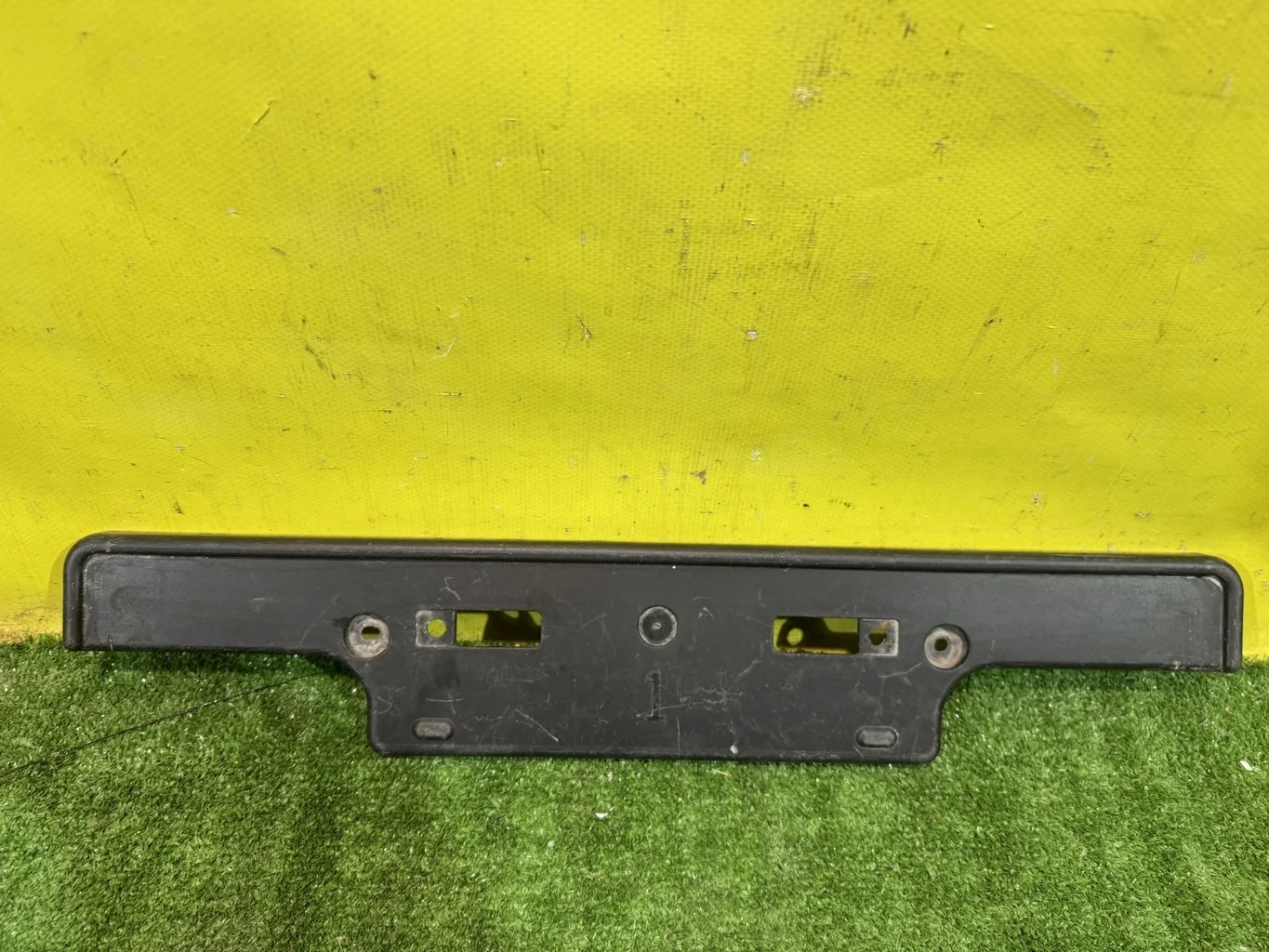 Рамка под номер  Toyota Land Cruiser (200) 2007 5211460050 43155