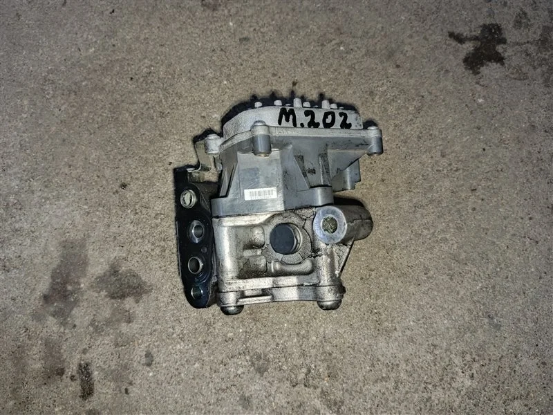 Масляный насос АКПП Volvo XC60 2017 31325357 D5244T21