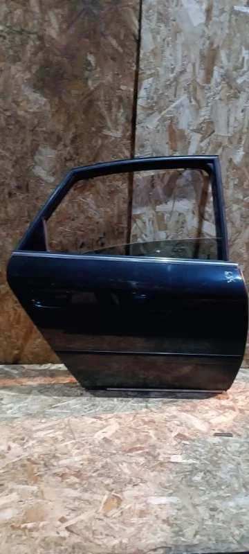 Дверь Audi S6 2002 4B2