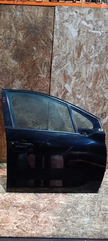 Дверь Peugeot 208 2016 CC