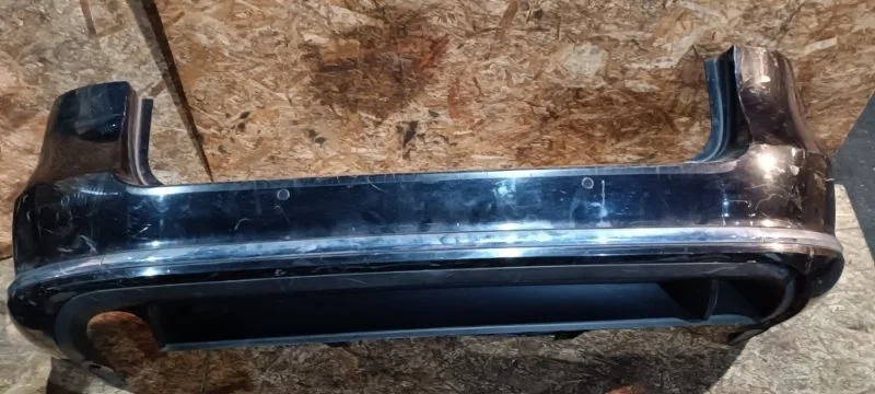 Бампер с парктроником Volkswagen Passat 2012 B7