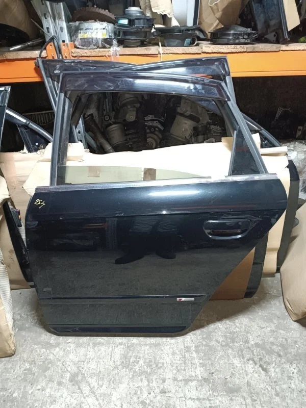 Дверь Audi A4 2006 8EC