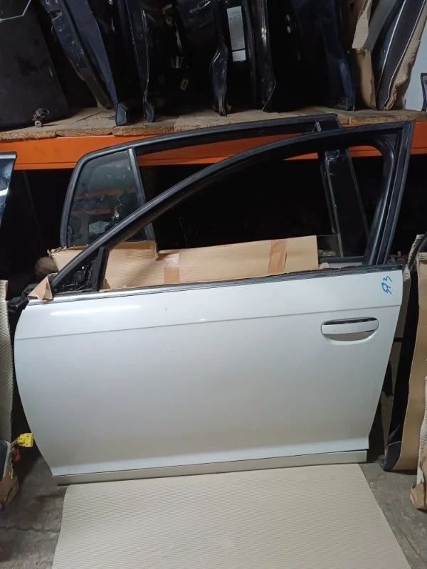 Дверь Audi A6 2007 4F5