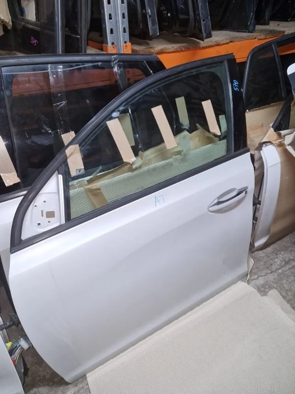 Дверь Peugeot 308 2014 универсал