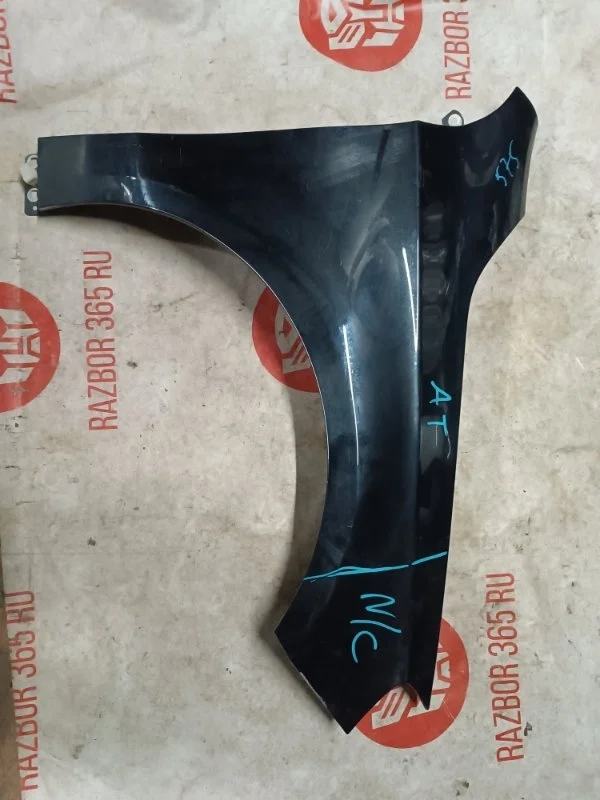 Крыло Mercedes-Benz A-Class 2015 W176