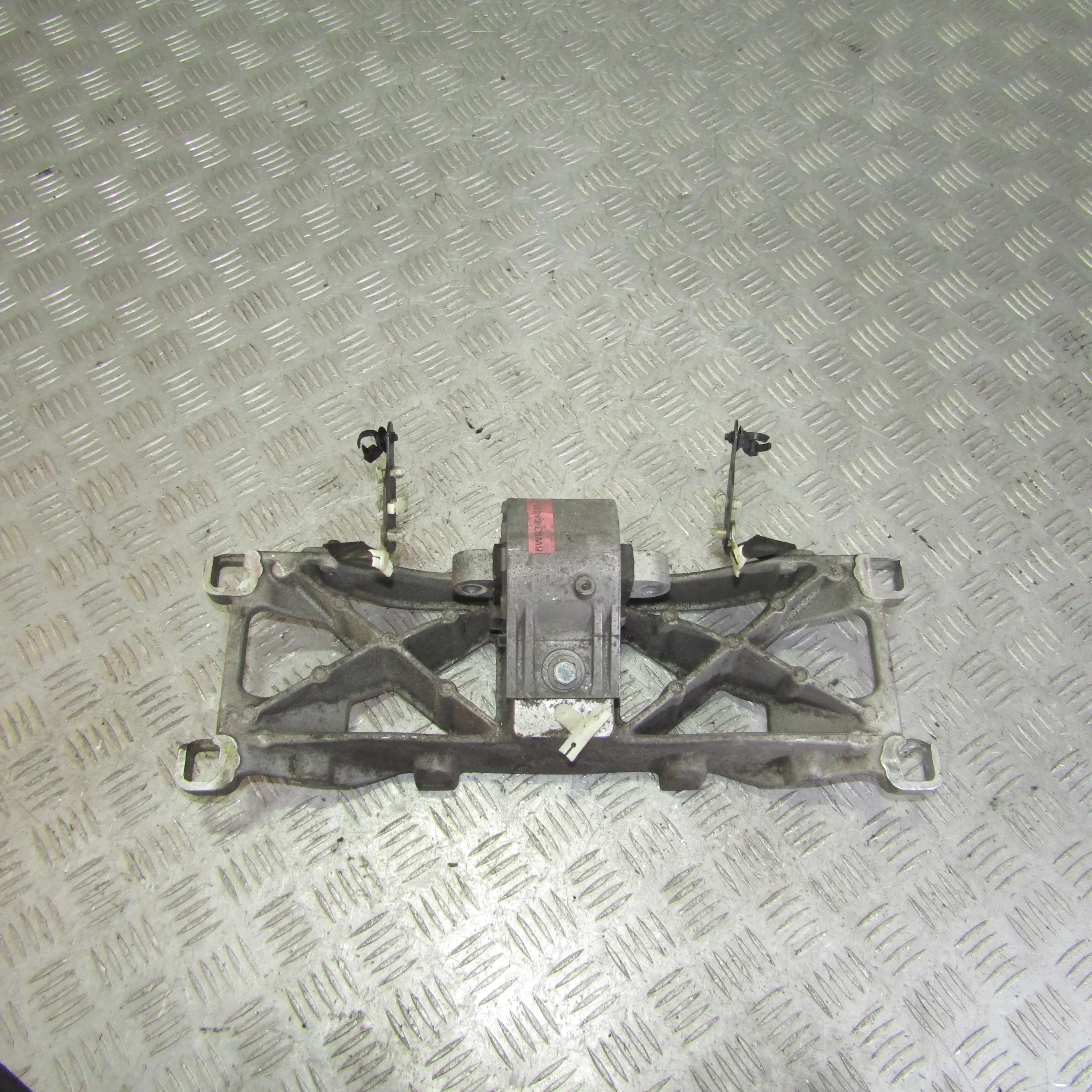 Опора КПП JAGUAR XF I рестайлинг (2011—2015)