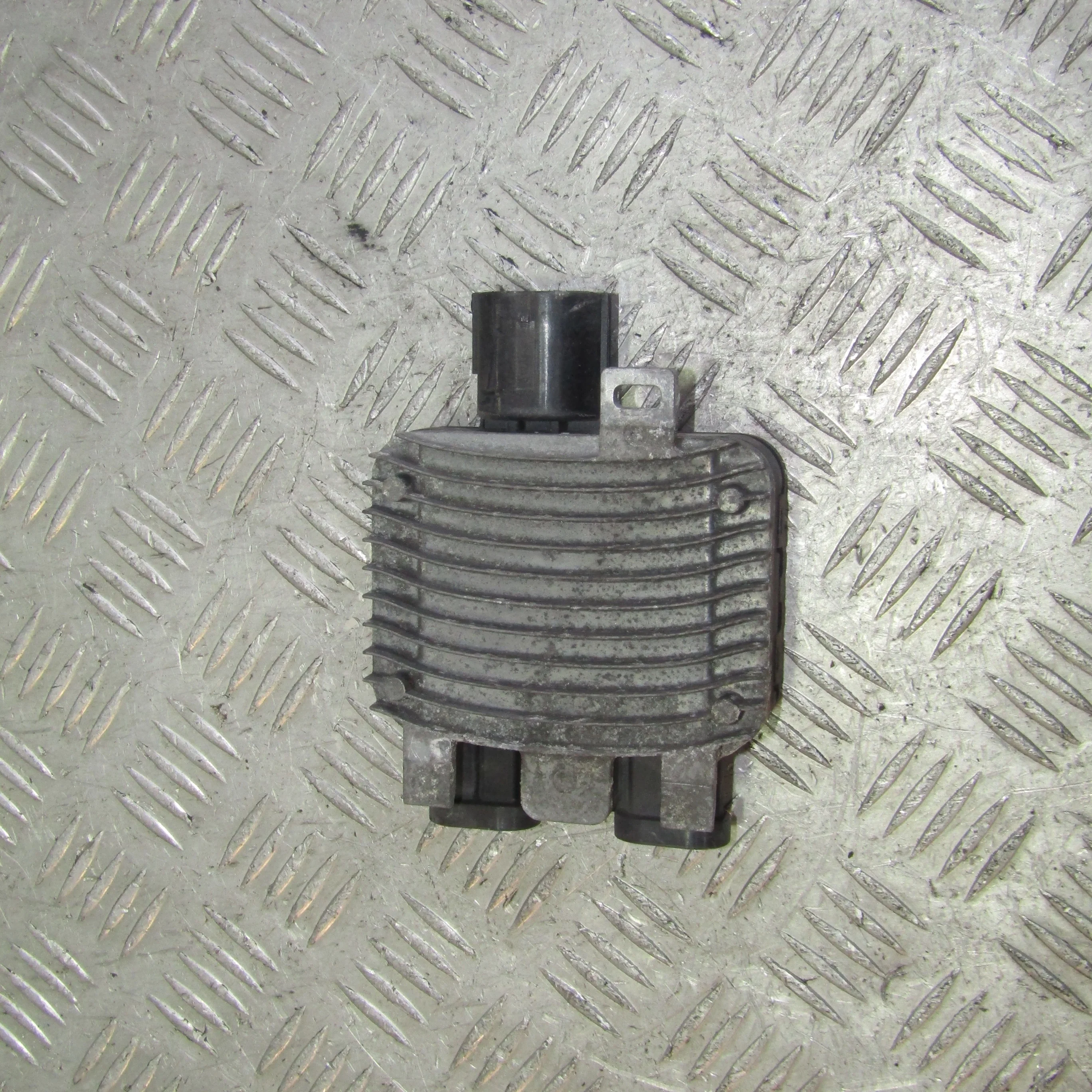 Блок управления вентилятором JAGUAR X-type I (200