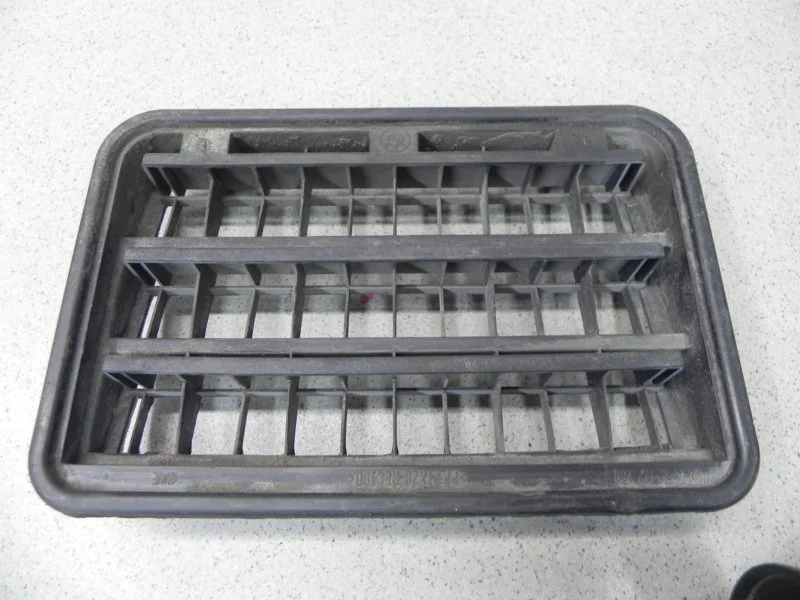 Решетка вентиляционная BMW 5-series E39