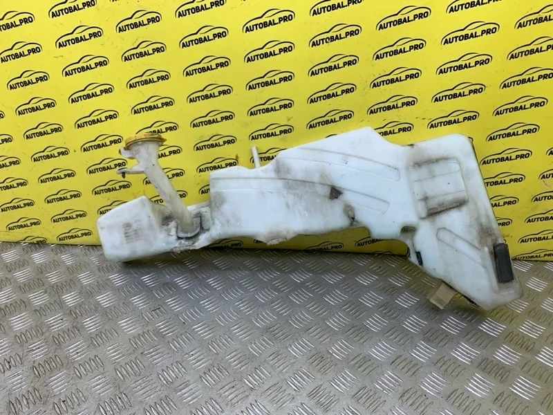 Бачок омывателя Nissan Navara (D40) 2004-2015 2008 28910EB500 ПИКАП 2.5 D YD25DDTI
