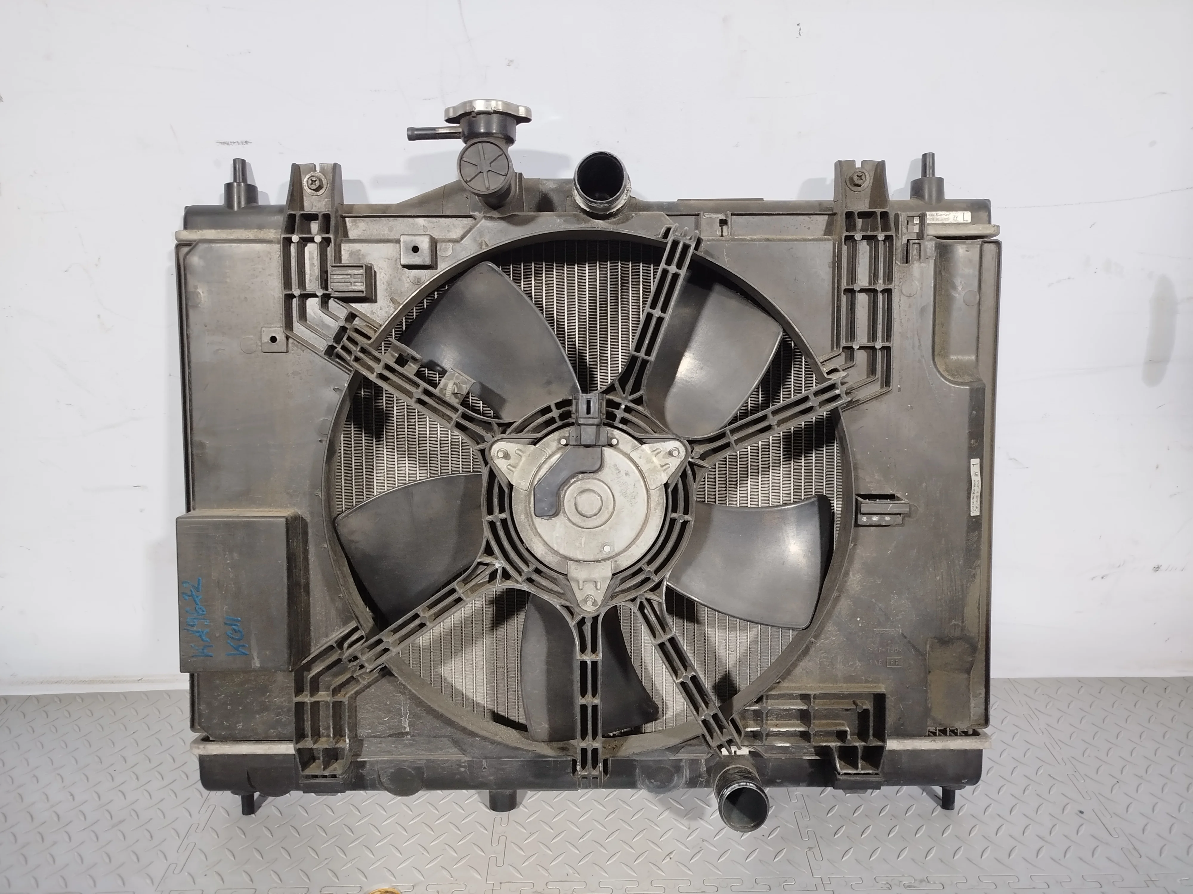 РАДИАТОР ДВИГАТЕЛЯ NISSAN 21460ED000 KA9672Z