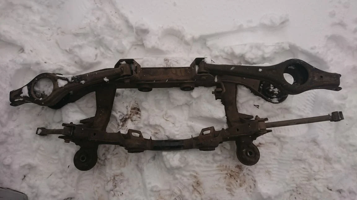 Подрамник SsangYong Actyon 2013 C200