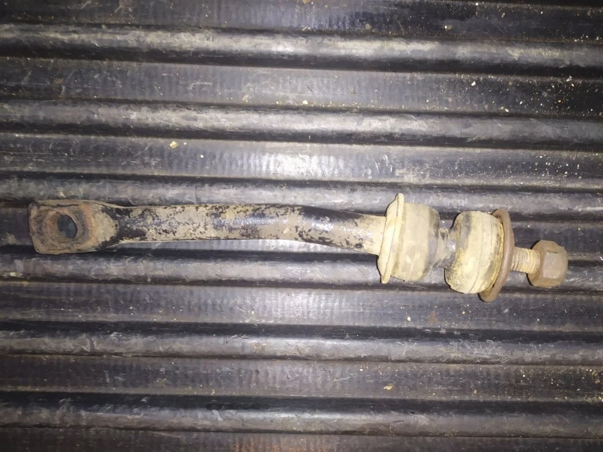 Стойка стабилизатора Ssangyong Kyron