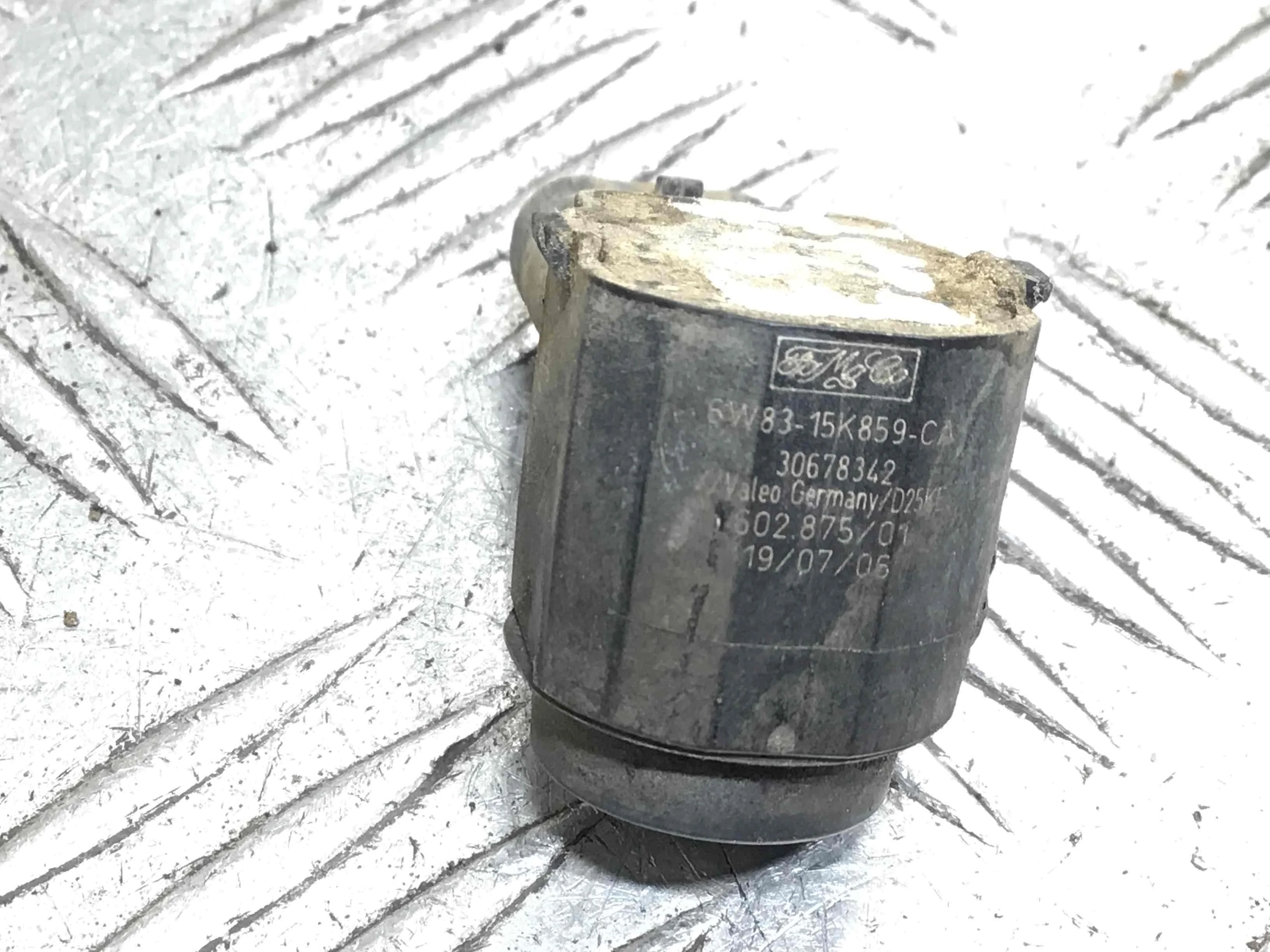 Парктроник передний Land Rover Freelander 2 поколение (2006-2010) дизель 2.2 TD Механика Внедорожник