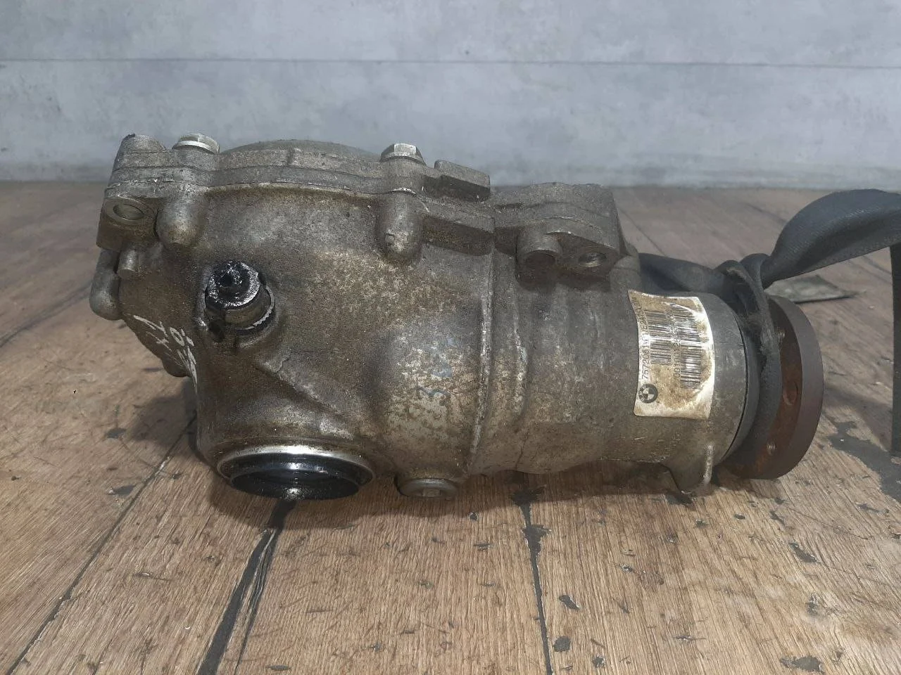 редуктор переднего моста BMW X1 E84