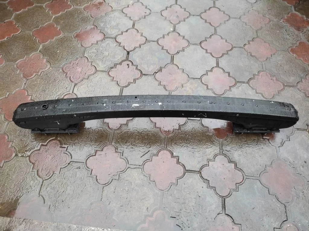 Усилитель заднего бампера Mercedes-Benz