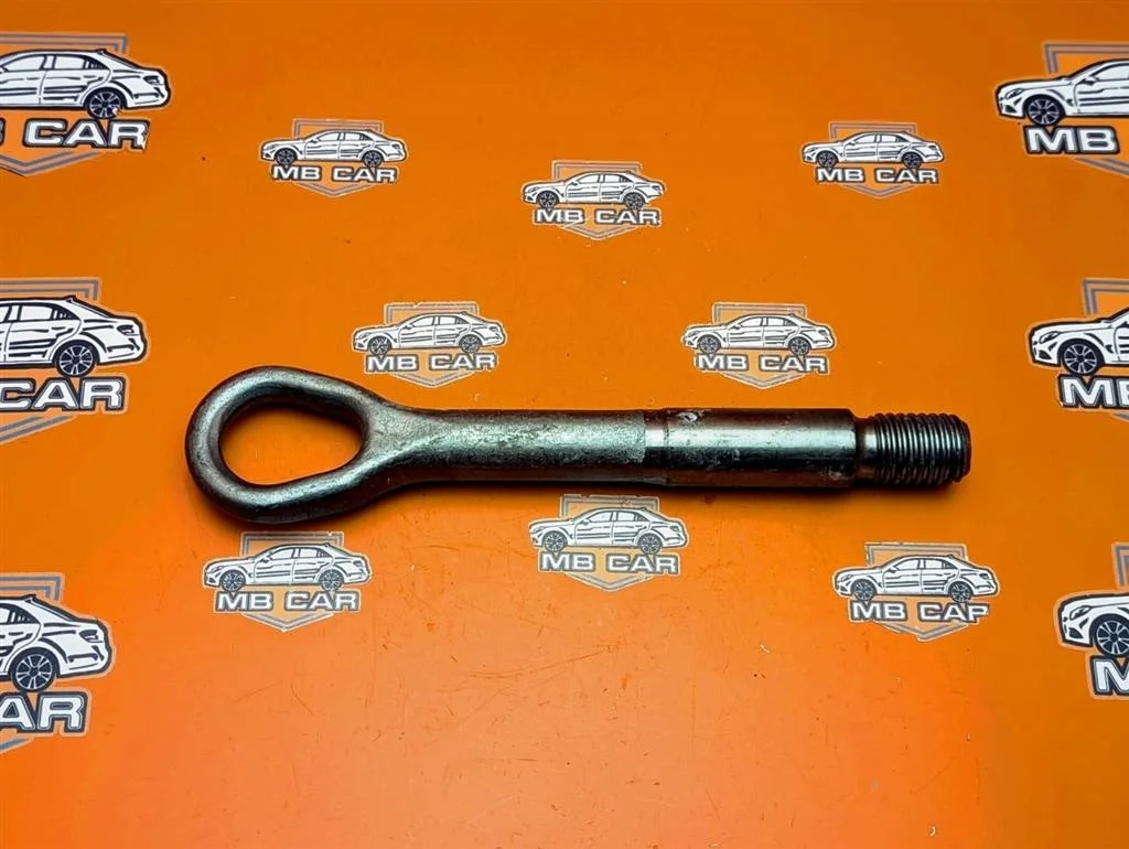 Крюк буксировочный Mercedes-Benz