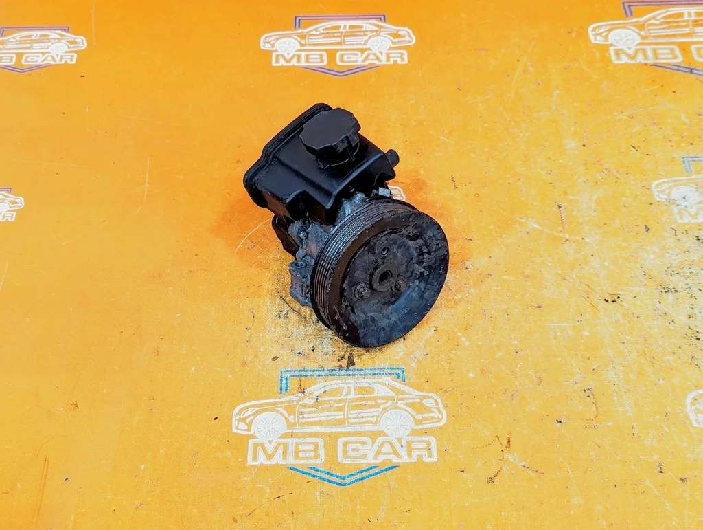 ГУР Mercedes-Benz