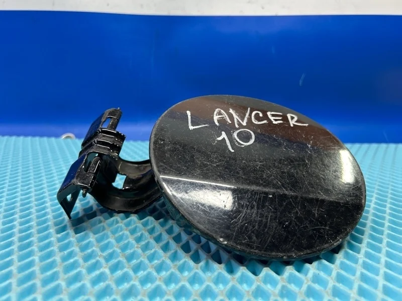 Лючок бензобака Mitsubishi Lancer X 5940A088