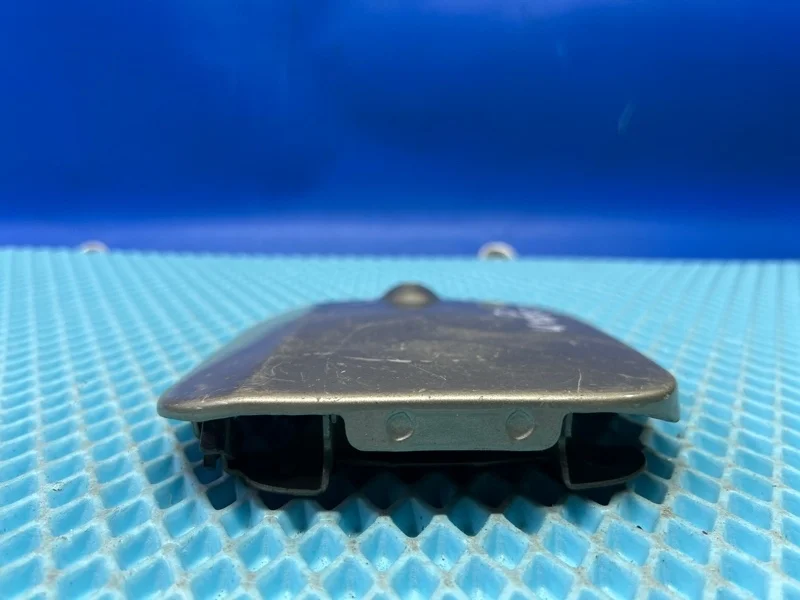 Лючок бензобака Renault Logan 1 2005-2014 6001546761