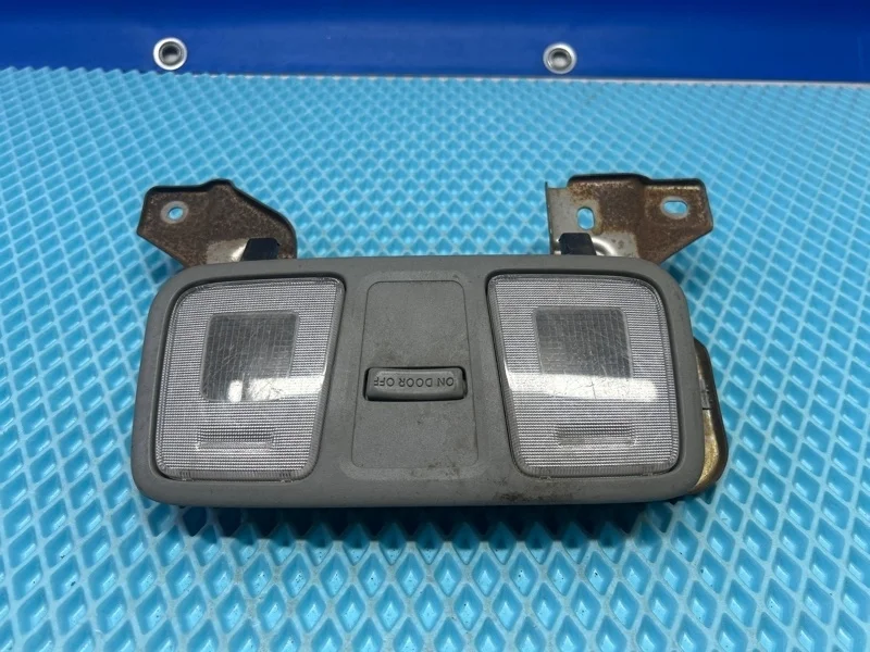 Плафон салона Hyundai Solaris 2013 928504L0008M RB 1.6 G4FC