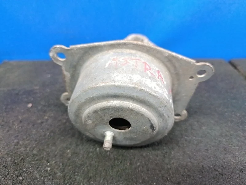 Подушка двигателя Opel Astra H 2004-2014 13159996 H