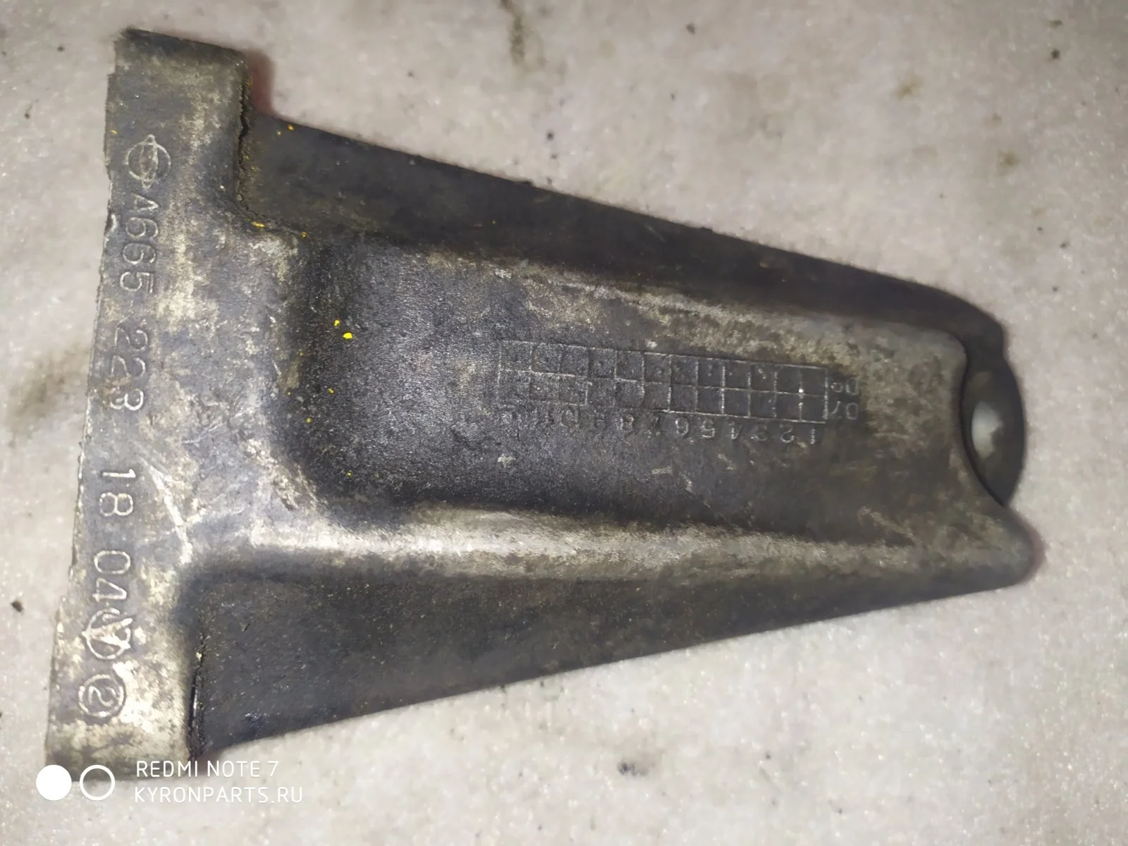 Кронштейн крепления двигателя Ssangyong Kyron