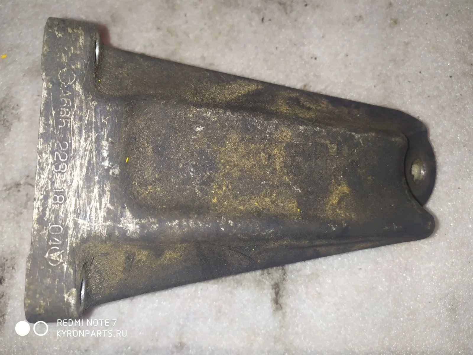 Кронштейн крепления двигателя Ssangyong Kyron