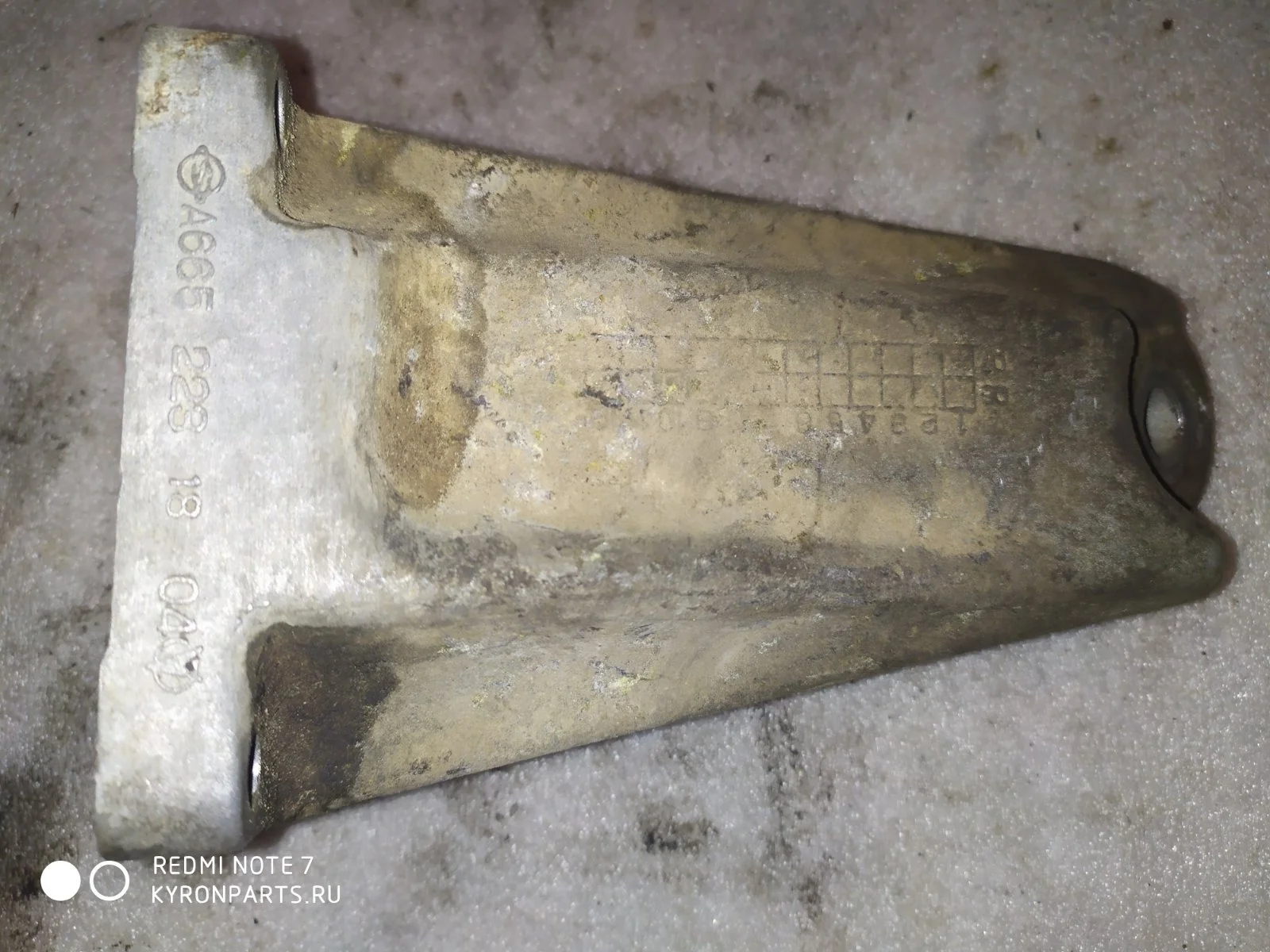 Кронштейн крепления двигателя Ssangyong Kyron