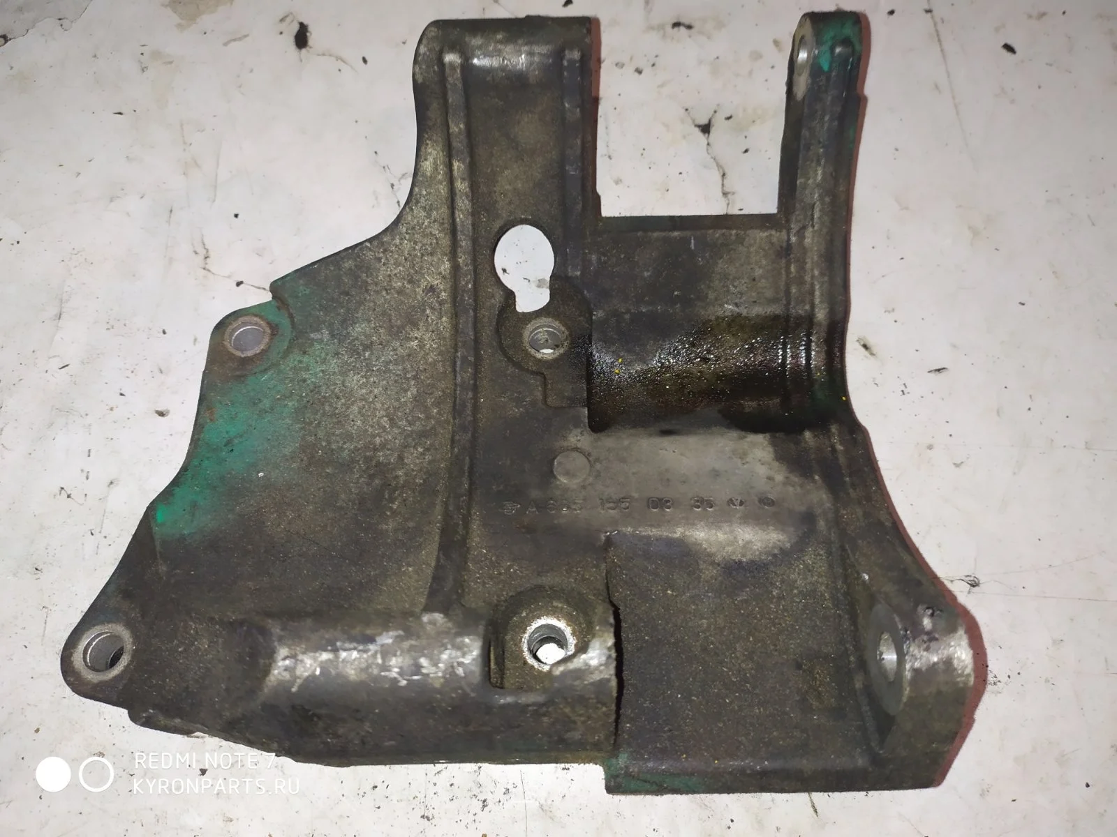 Кронштейн генератора Ssangyong Kyron