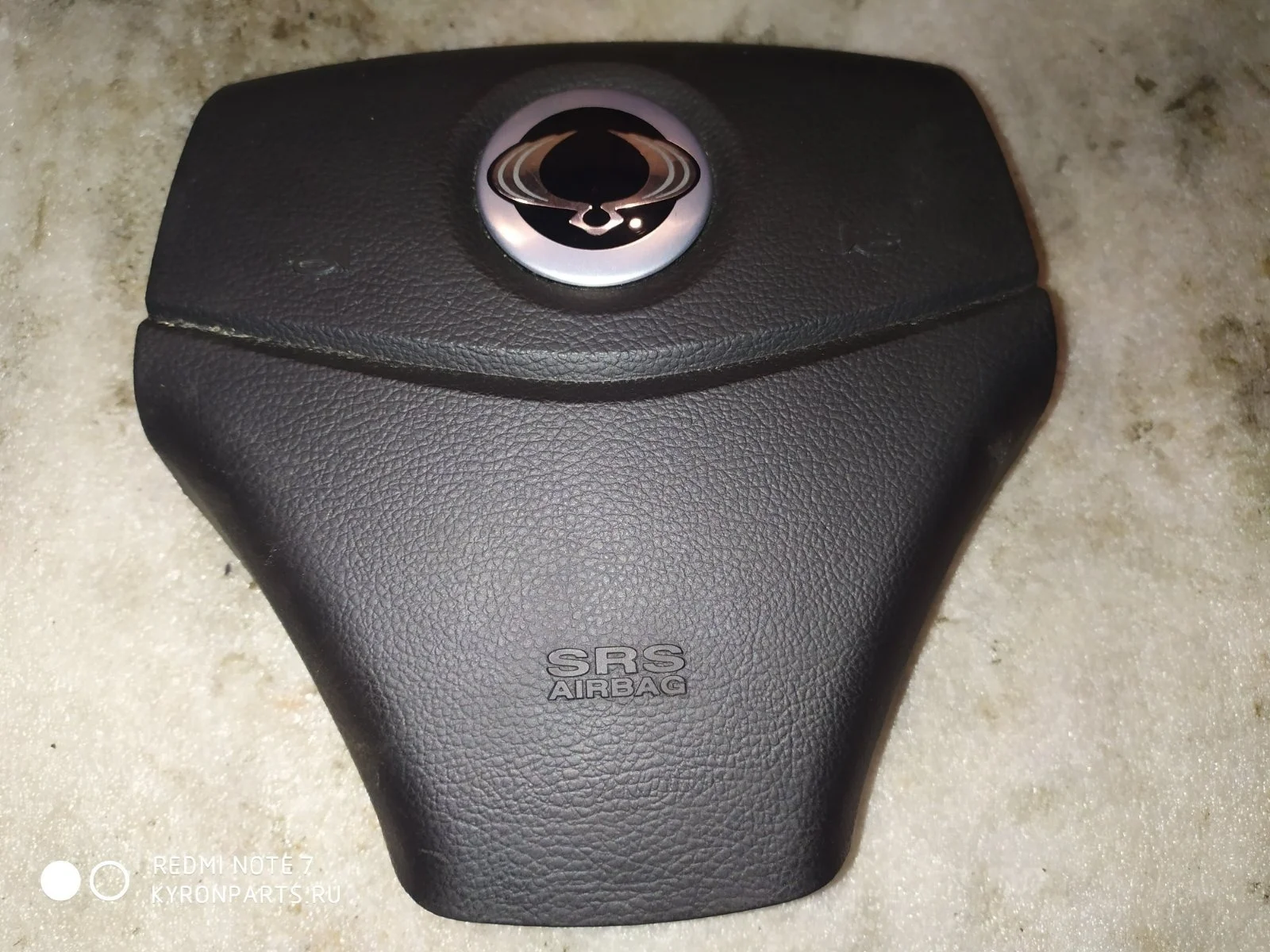 Подушка безопасности airbag водителя SsangYong Actyon 2015 C200