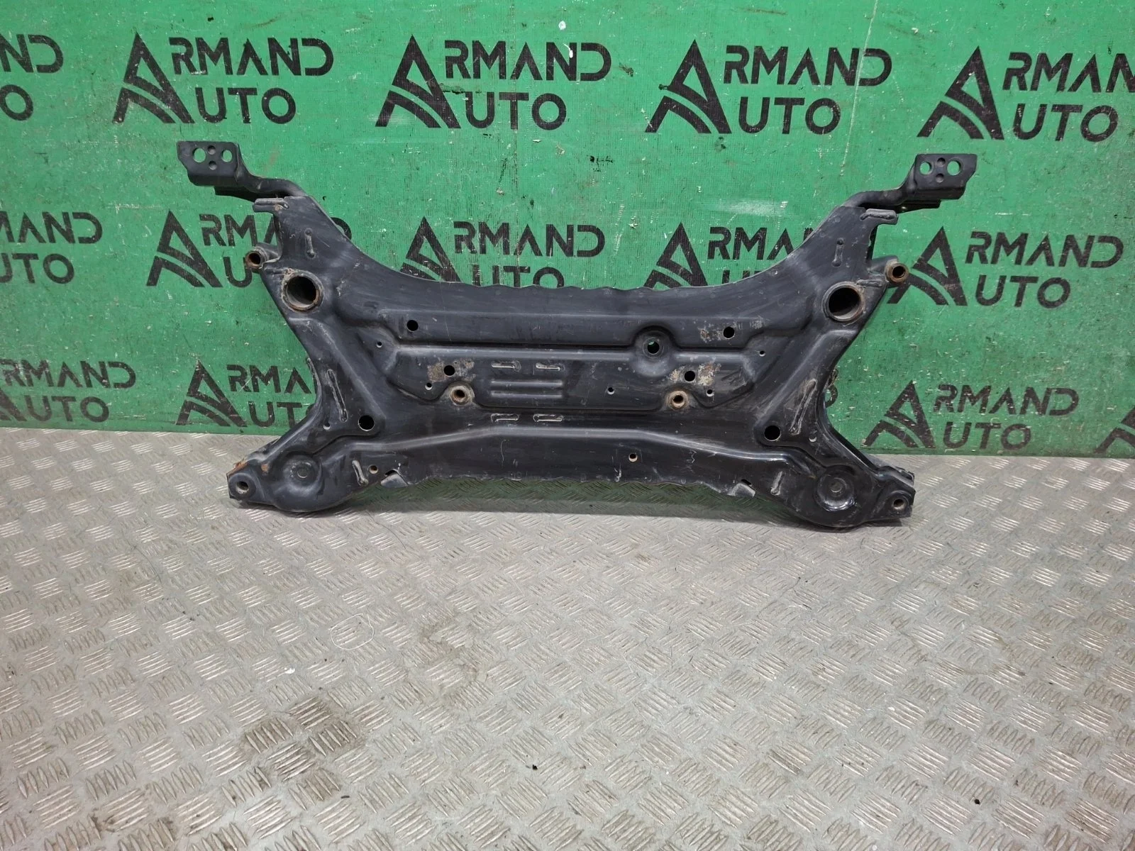 Подрамник Mitsubishi Outlander 2012-нв 3