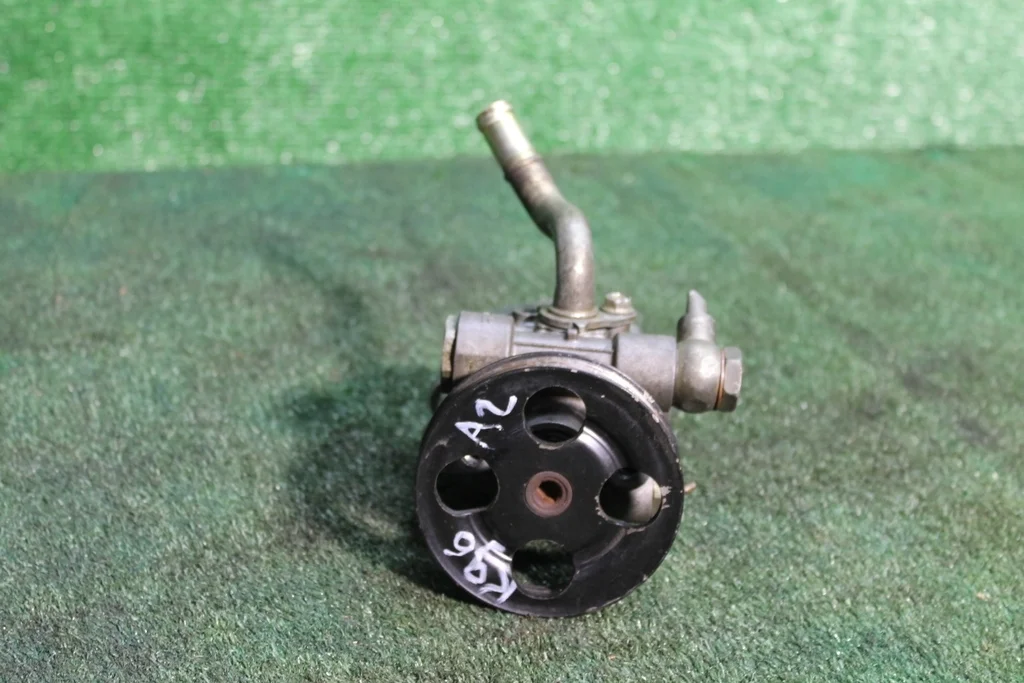 Б.у. насос гидроусилителя MITSUBISHI PAJERO SPORT K96W MITSUBISHI PAJERO SPORT K96W 3.0 2003