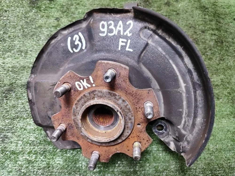 Б.у. кулак поворотный MITSUBISHI PAJERO V93W MITSUBISHI PAJERO V93W 3.0 2007