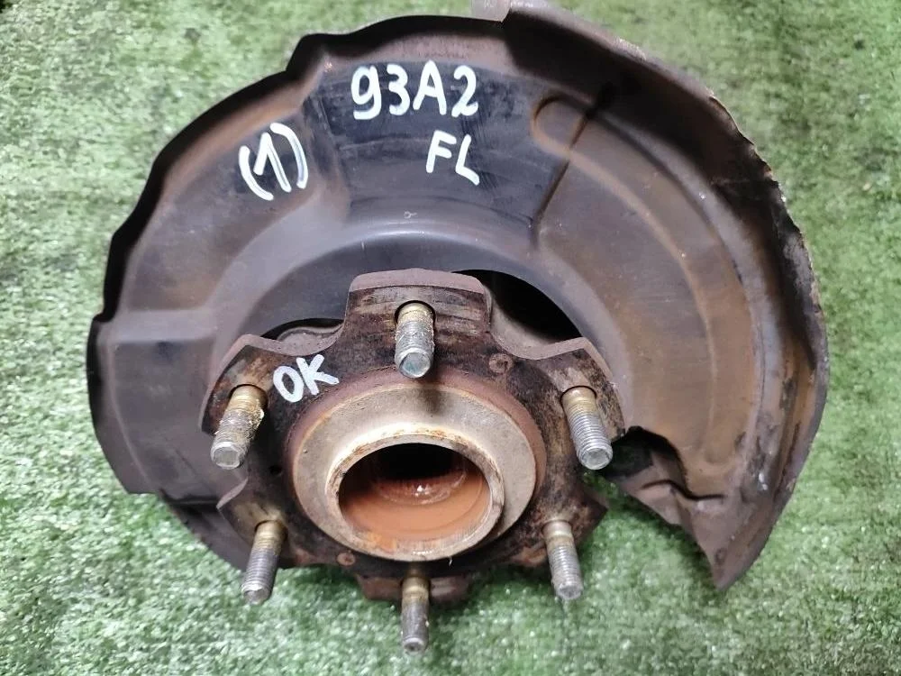 Б.у. кулак поворотный MITSUBISHI PAJERO V93W MITSUBISHI PAJERO V93W 3.0 2007