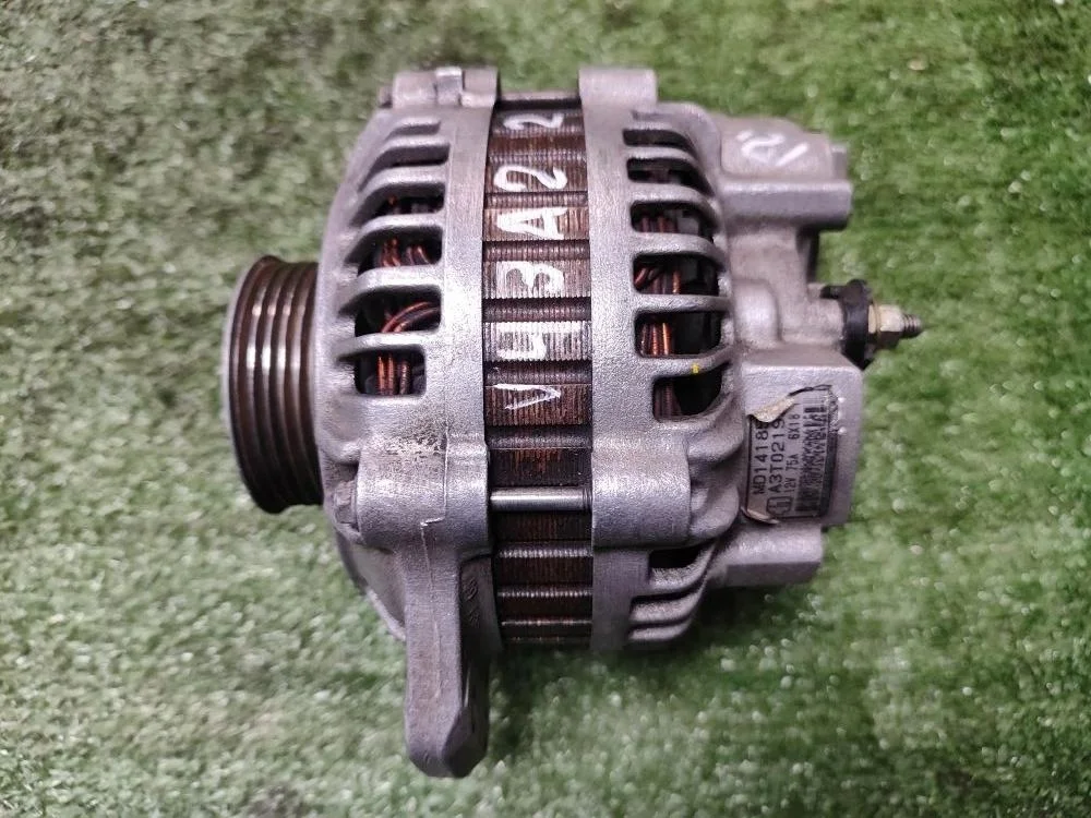 Б.у. генератор MITSUBISHI PAJERO V43W MITSUBISHI PAJERO V43W 3.0 1993