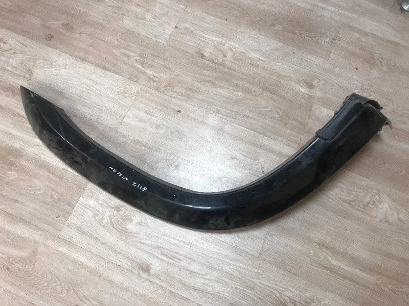Молдинг крыла Nissan PATROL 1997-2010 63812VB000 Y61, передний правый