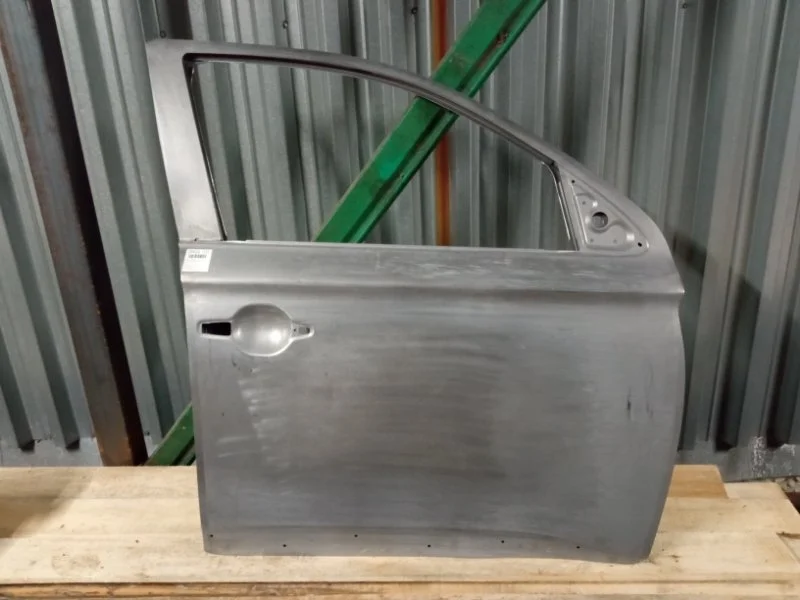 Дверь Mitsubishi Outlander 3 2015-2021 5700B844, передняя правая