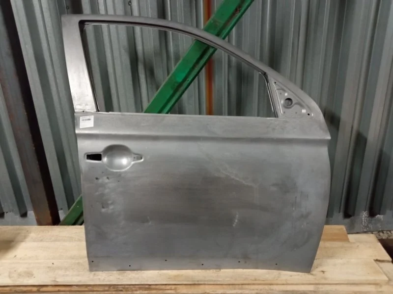 Дверь Mitsubishi Outlander 3 2015-2021 5700B844, передняя правая