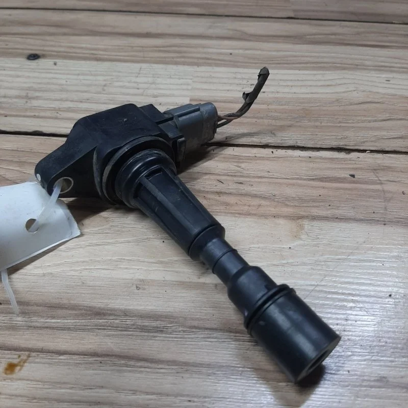 Катушка зажигания Mazda 3 2002-2009 ZJ2018100 Z6