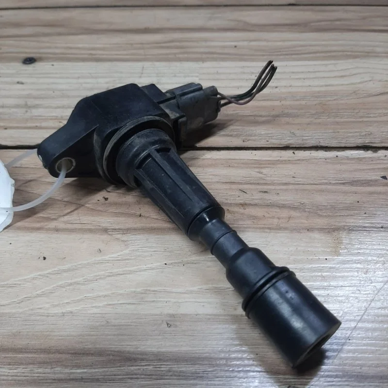 Катушка зажигания Mazda 3 2002-2009 ZJ2018100 Z6