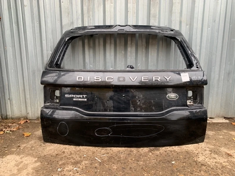 Крышка багажника Land Rover Discovery Sport 2014-2023 LR061391 L550