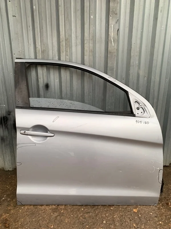 Дверь Mitsubishi ASX 2010-2020 5700B226, передняя правая