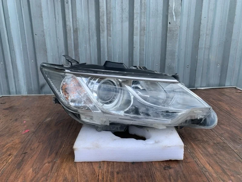 Фара ксенон Toyota Camry 2014-2017 8114533800 55, правая