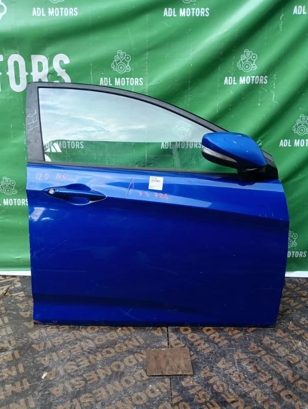 Дверь Hyundai Solaris 2010-2017 760044L000, передняя правая