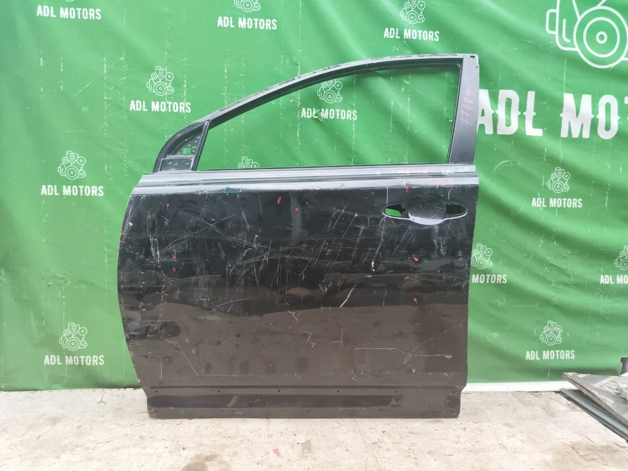 Дверь Toyota RAV4 2013-2018 670020R100 40, передняя левая