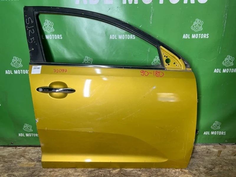 Дверь Kia Sportage 2010-2015 760043W000, передняя правая