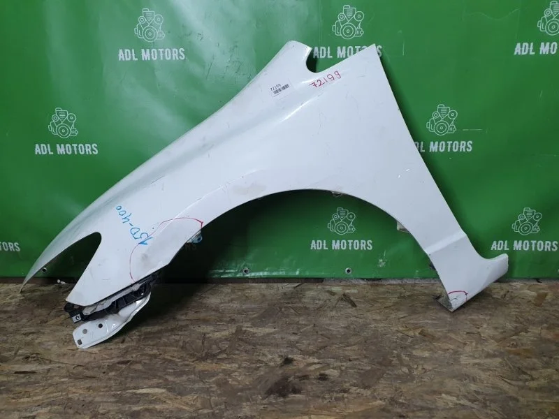 Крыло Honda Civic 8 2006-2011 60261SNBJ00ZZ 4D, переднее левое