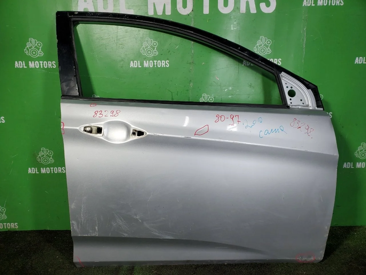 Дверь Hyundai Solaris 2010-2017 760044L000, передняя правая