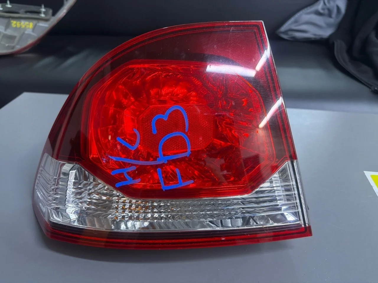 Фонарь Honda Civic 8 2009-2011 33501SNBG51 4D, левый