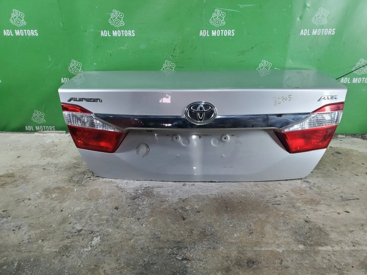 Крышка багажника Toyota Camry 2012-2017 6440133580 50 55